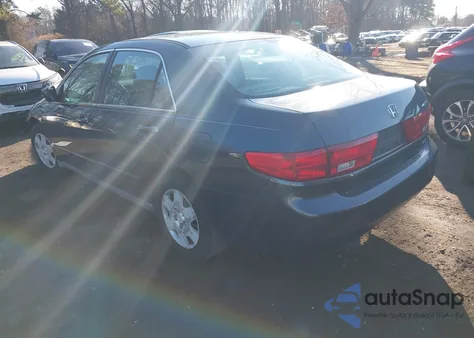 2005 Honda Accord 2.4 Lx z USA, uszkodzony, nr VIN 1HGCM56495A100139